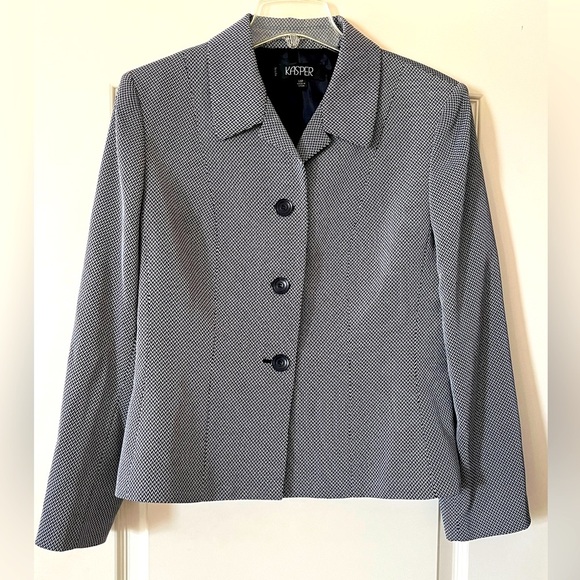 Outfit! Kasper Suit! Jacket & Skirt Women’s Size 14 Petite - Picture 1 of 16